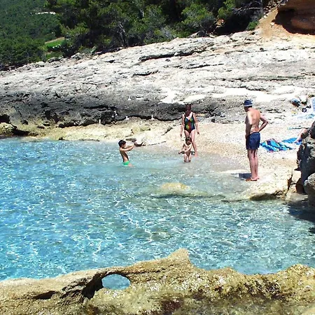 Family Friendly Seaside Jagodna, Hvar - 3250